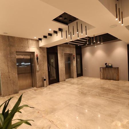 Sri Sri Sri Hotel Khammam Luaran gambar